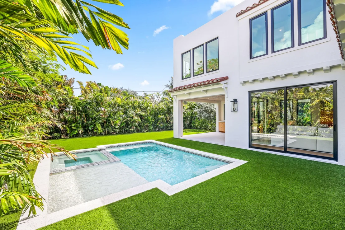 Photo of 317 Greymon Drive