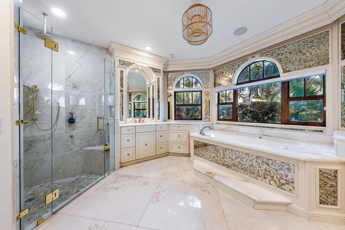 Photo of 205 Monroe Drive