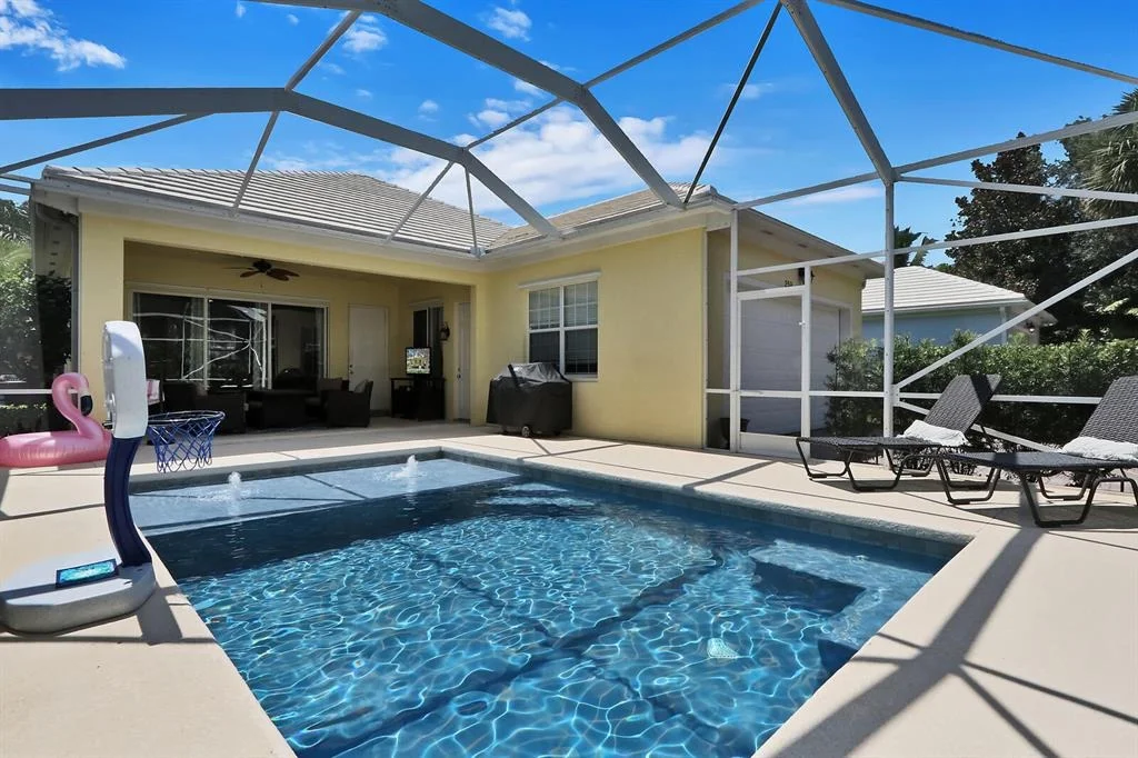 Photo of 259 Caravelle Drive