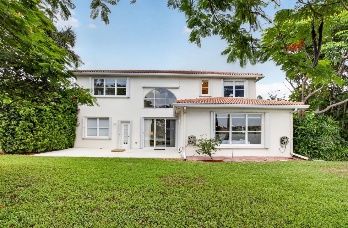 Photo of 5866 Bay Hill Circle