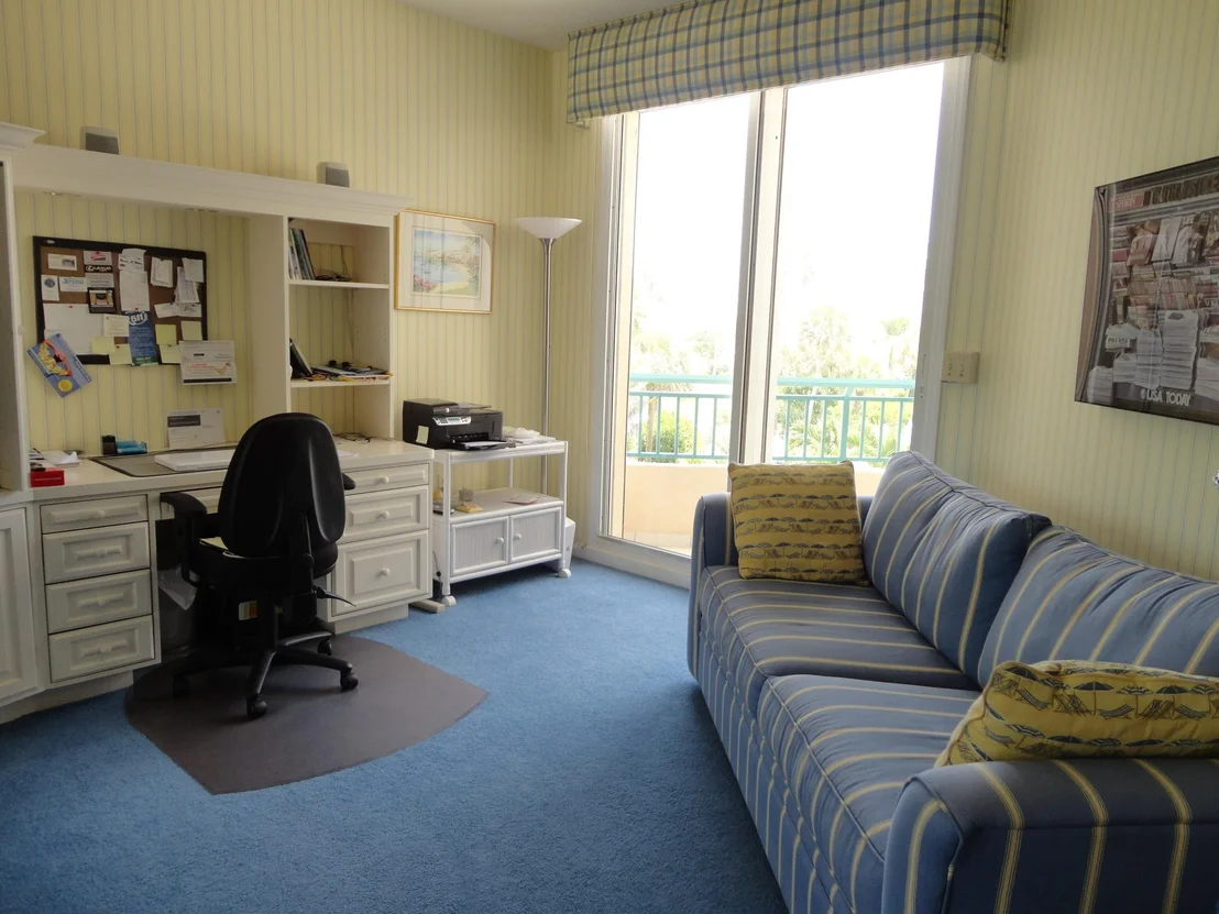 Photo of Unit 205 at 2000 S A1a