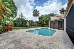 Photo of 7799 La Corniche Circle
