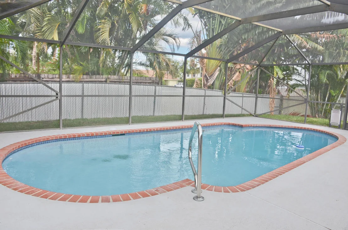 Photo of 6053 Foster Street