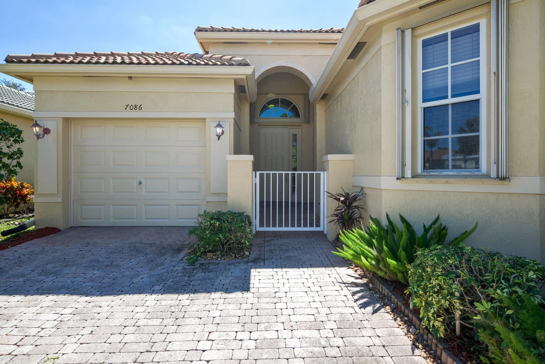 Photo of 7086 Del Corso Lane