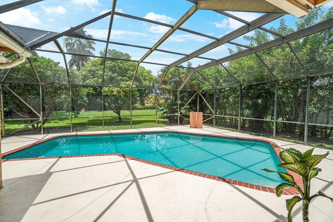 Photo of 22075 Flower Drive