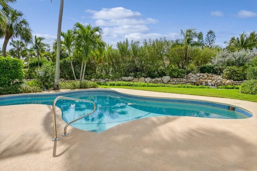 Photo of 2866 SE Dune Drive