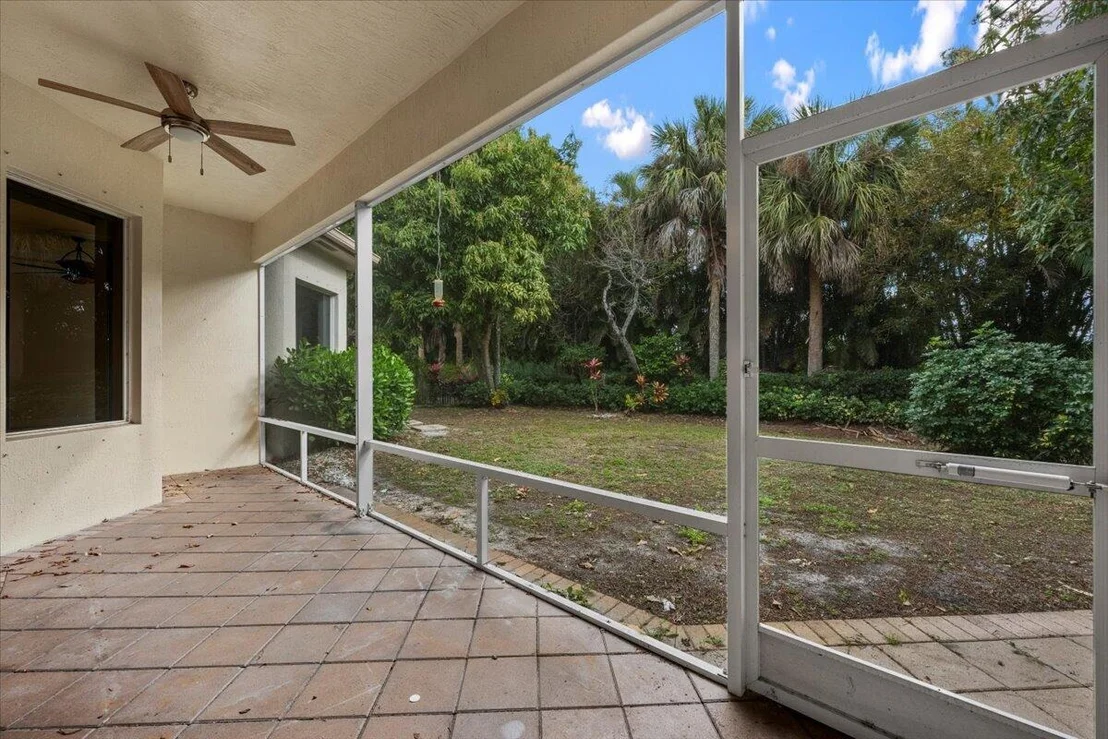 Photo of 9165 Pineville Drive