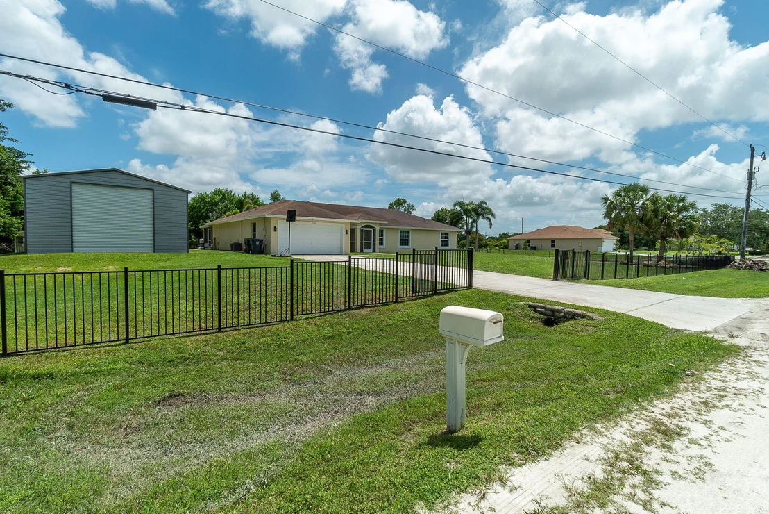 Photo of 17468 N 38th Rd Road N