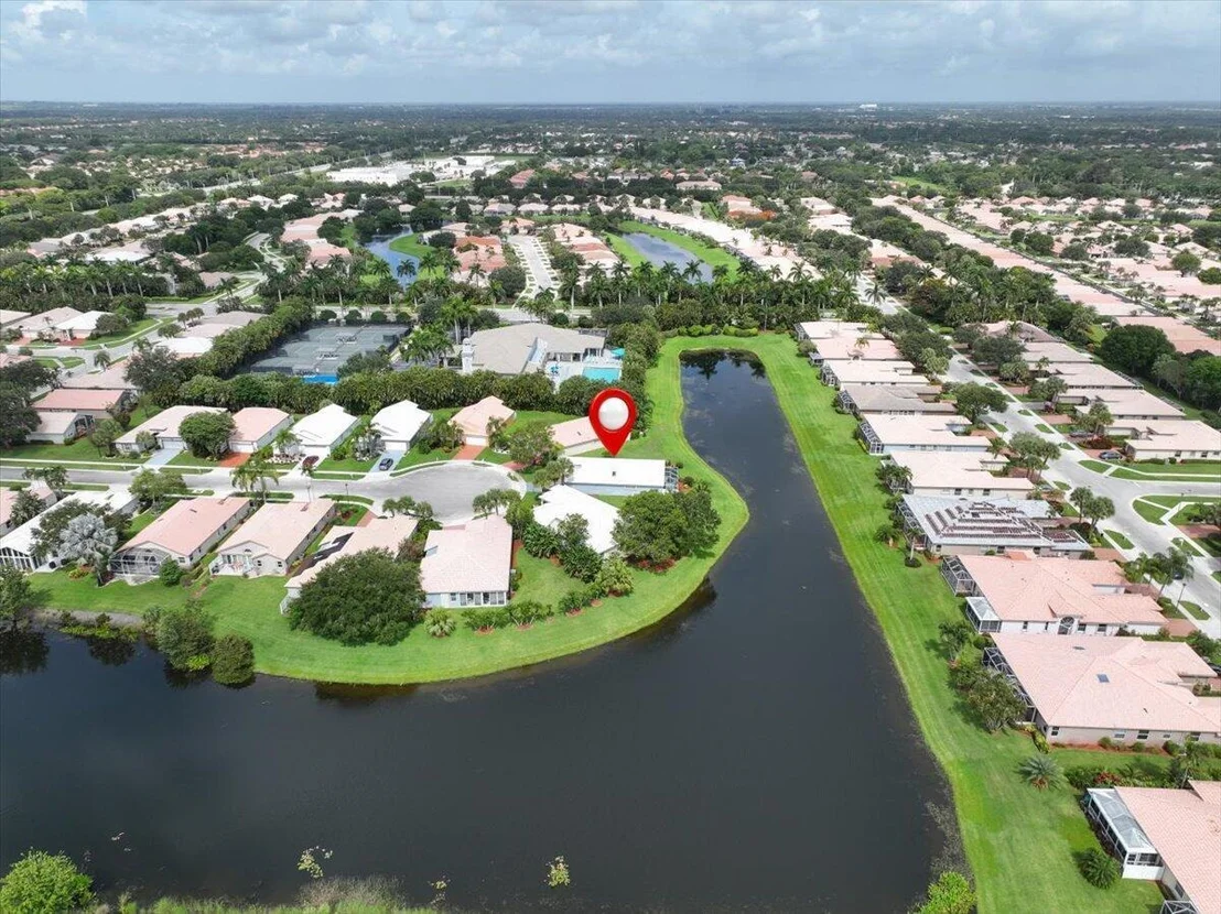 Photo of 10847 Crystal Key Lane