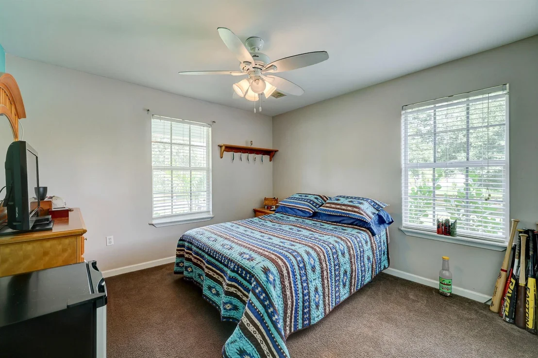 Photo of 8680 Moco Lane