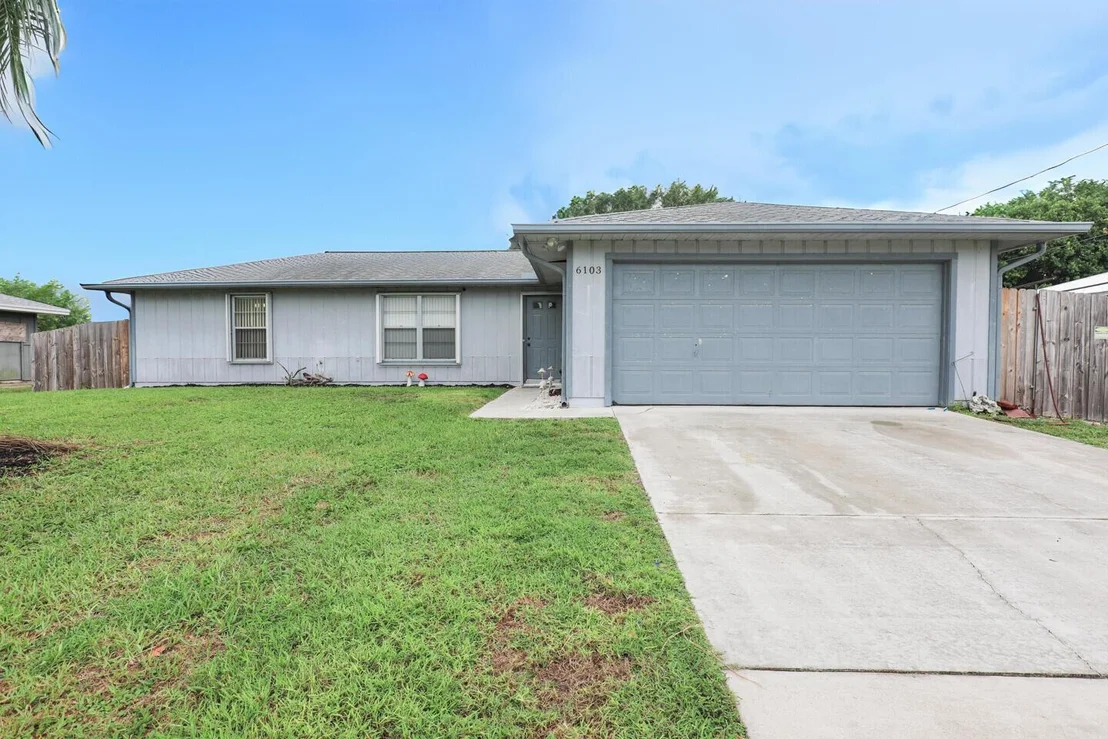Photo of 6103 Palm Drive