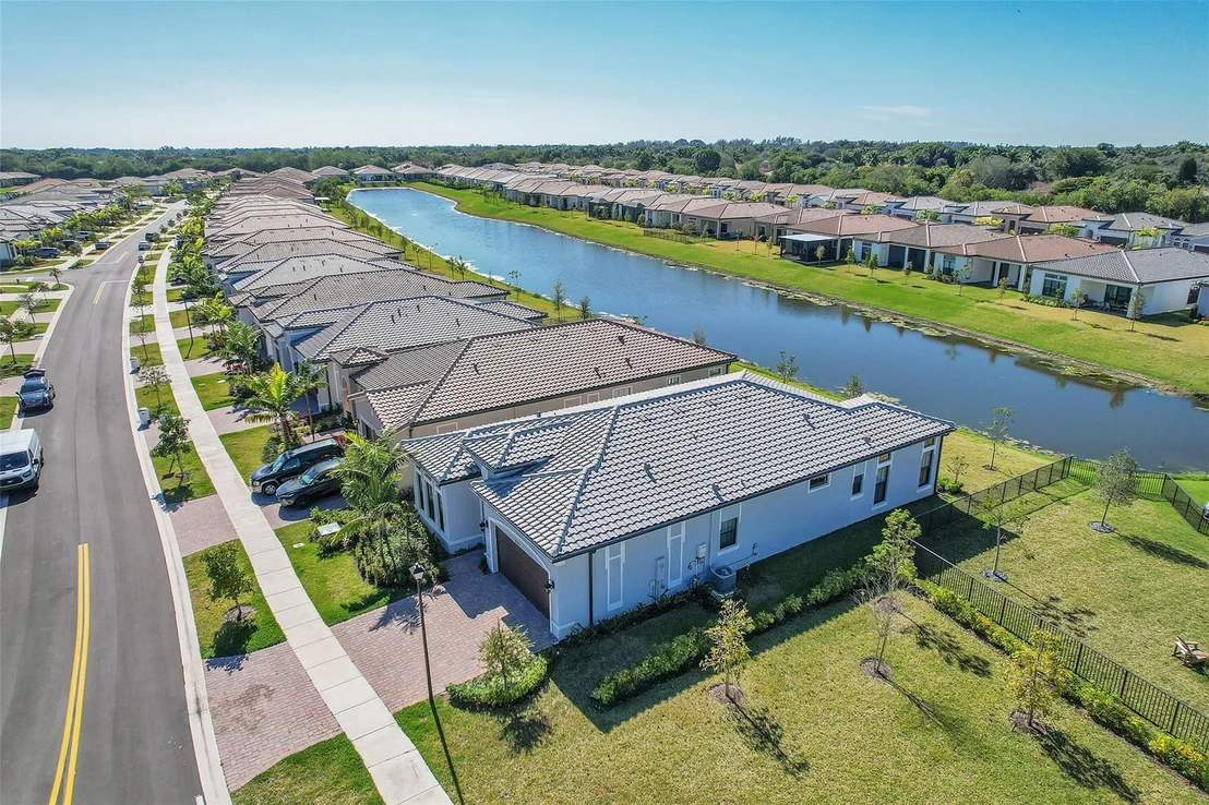 Photo of 8167 Juniper Drive