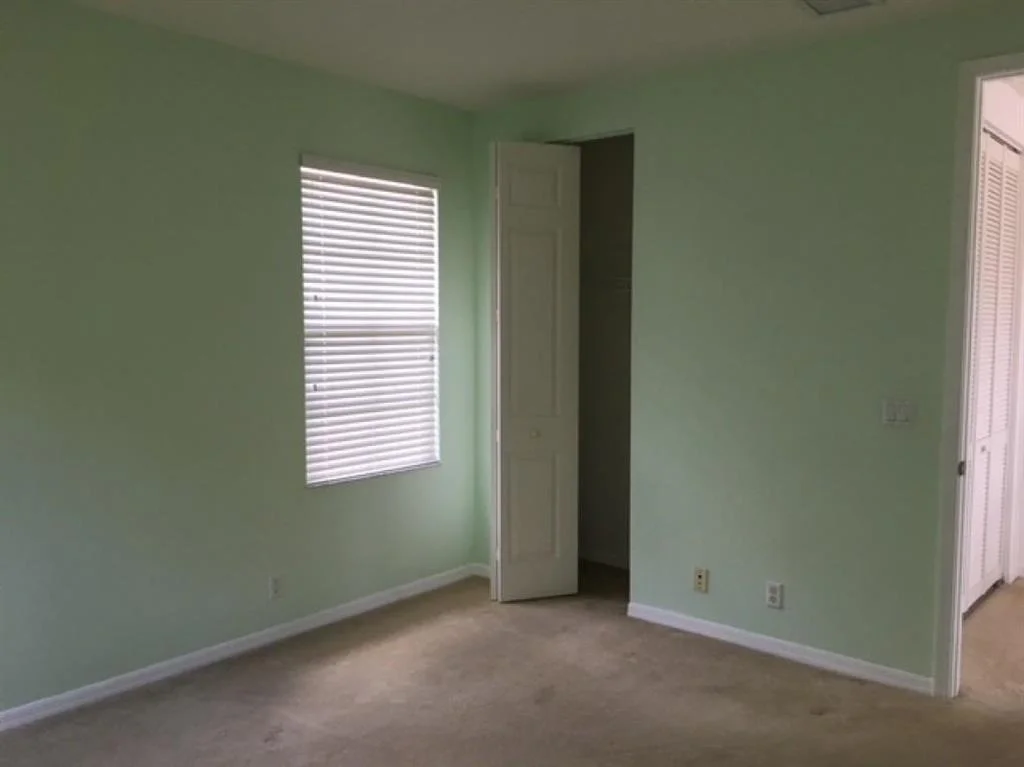 Photo of 439 Pumpkin Drive