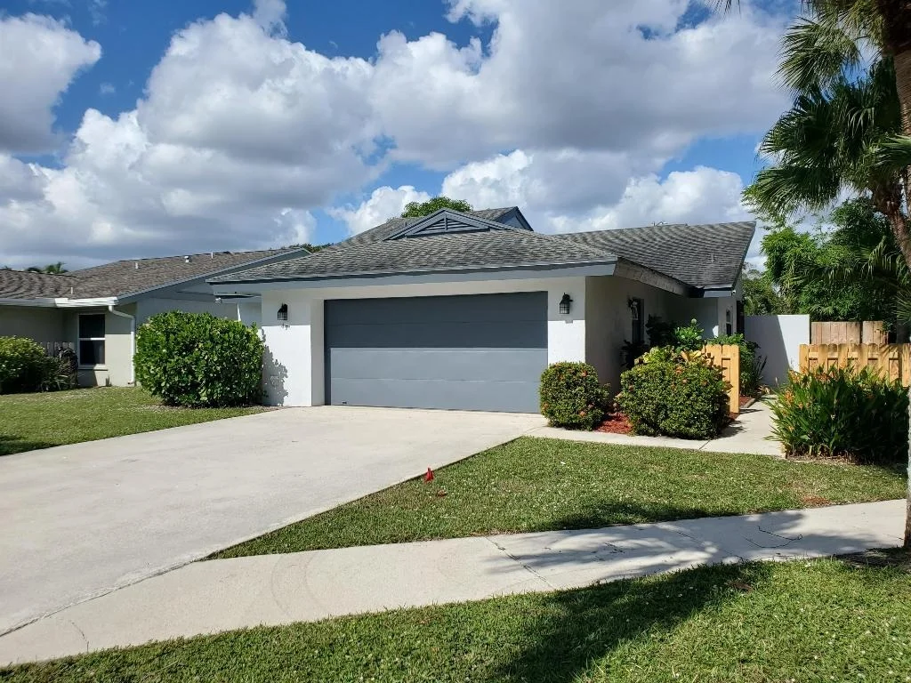Photo of 47 Baytree Circle