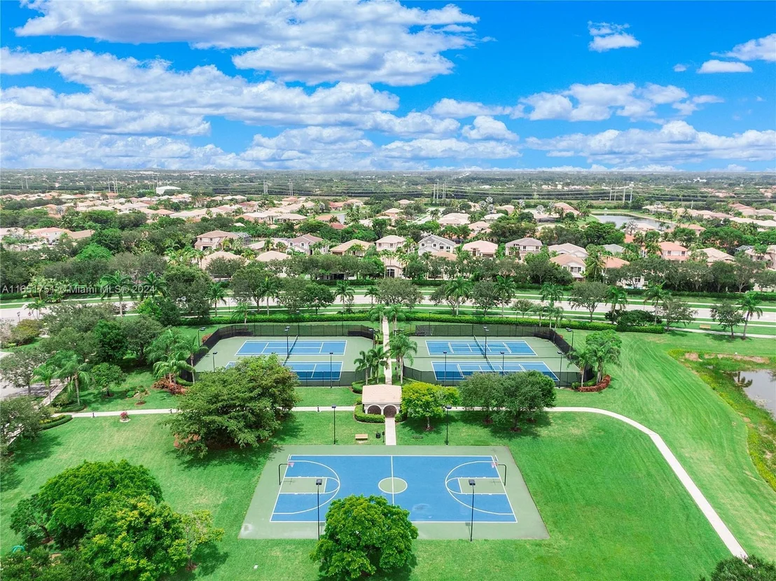 Photo of 11910 Osprey Point Circle