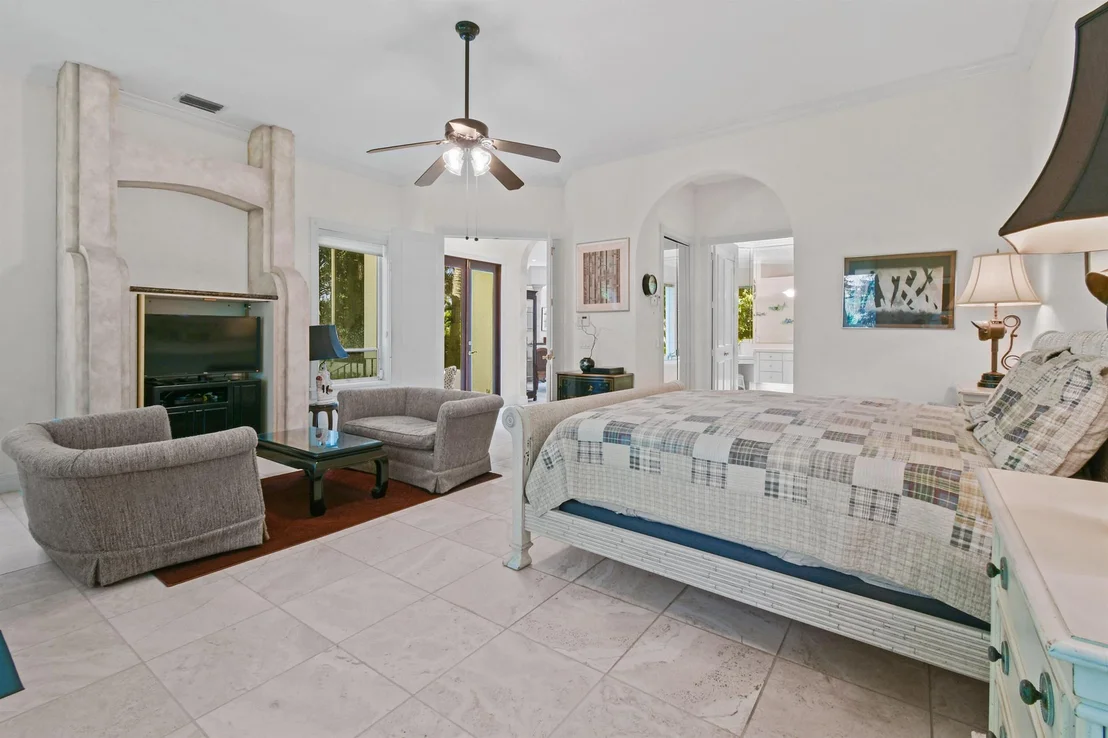 Photo of 4034 SE Hammock Place
