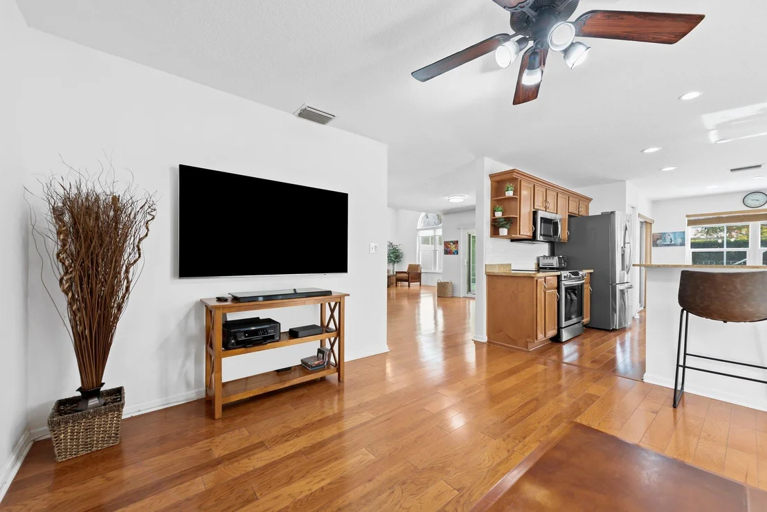 Photo of 6262 Via Palladium