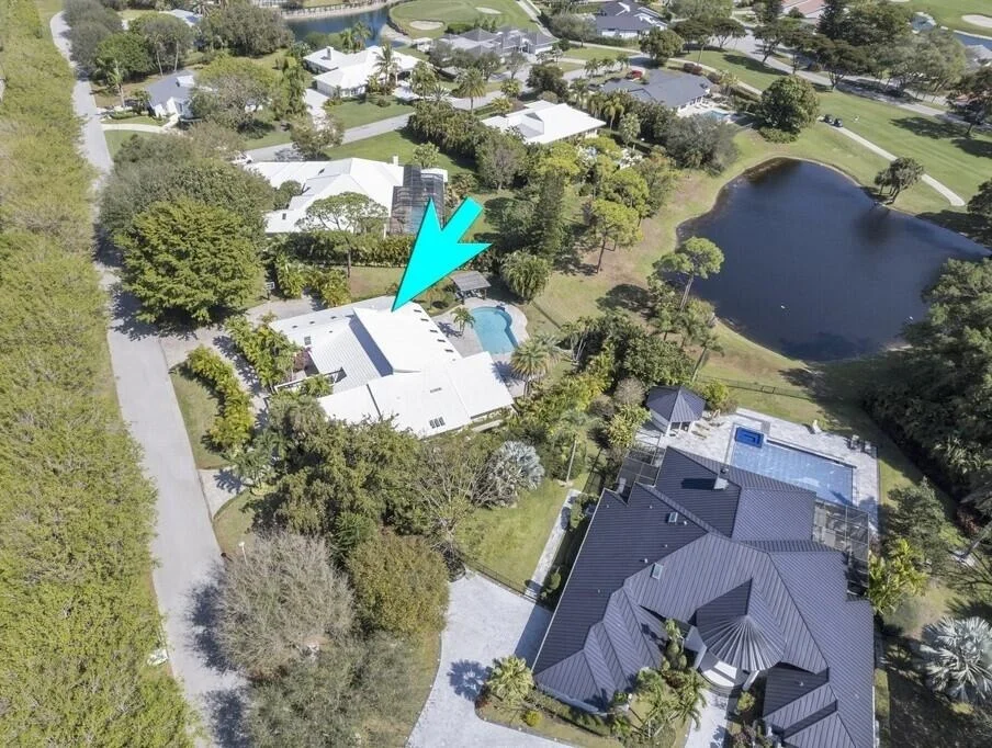 Photo of 355 Oakview Drive