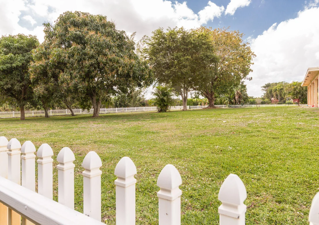 Photo of 8506 Sawpine Road