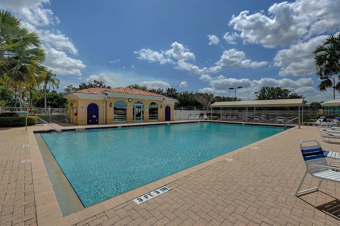 Photo of 1514 SW Eagleglen Place
