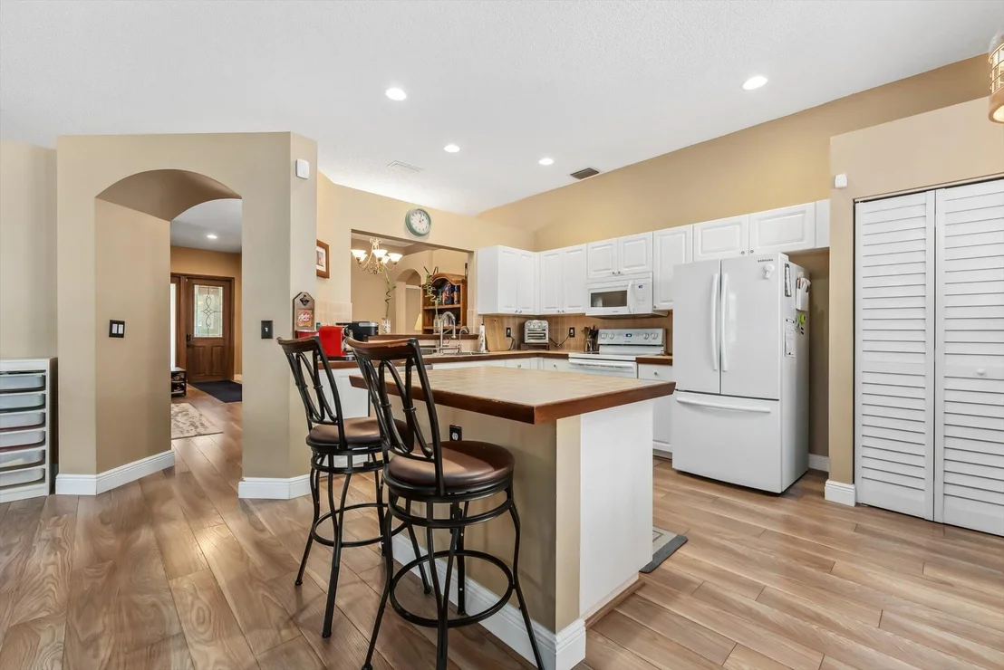 Photo of 3558 Coco Lake Drive