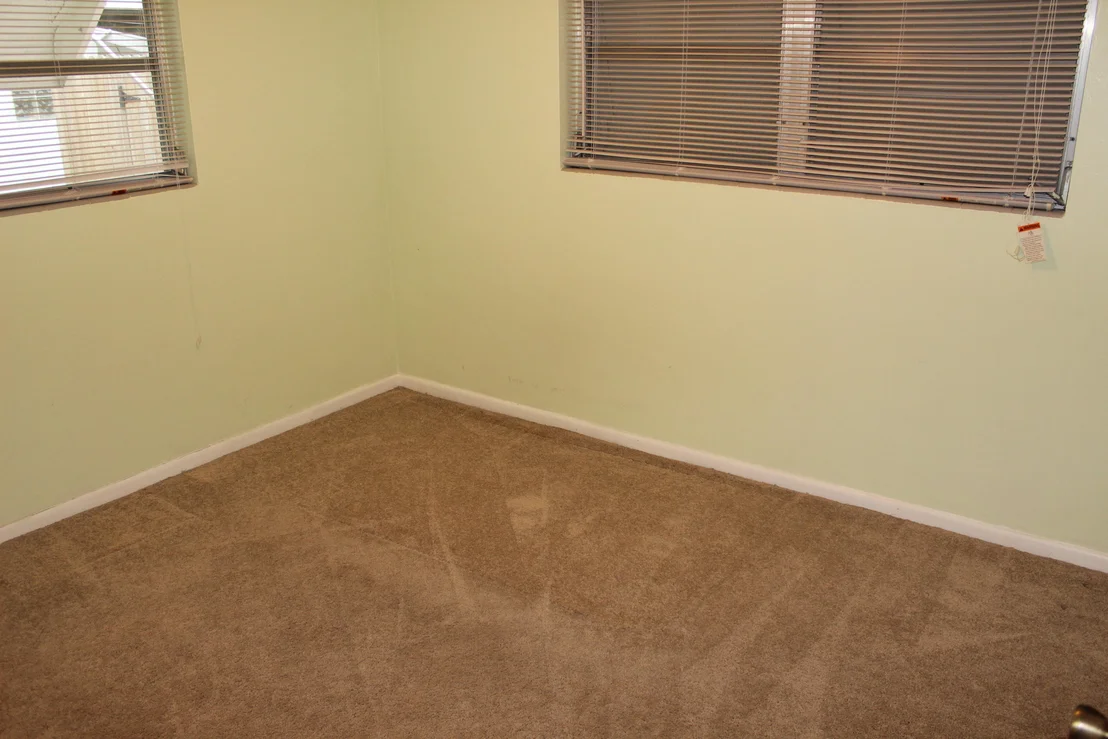 Photo of 1505 Crest Drive