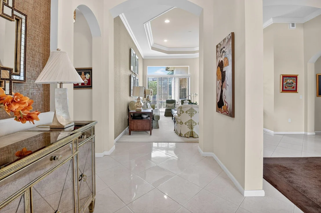 Photo of 9177 Isles Cay Drive