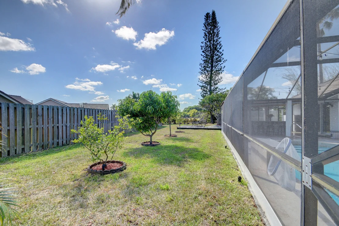 Photo of 9415 Nursery Lane