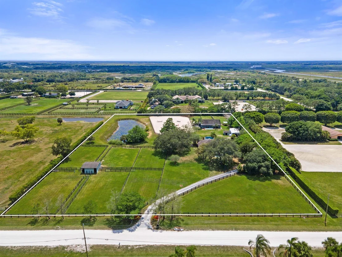 Photo of 16820 Deer Path Lane
