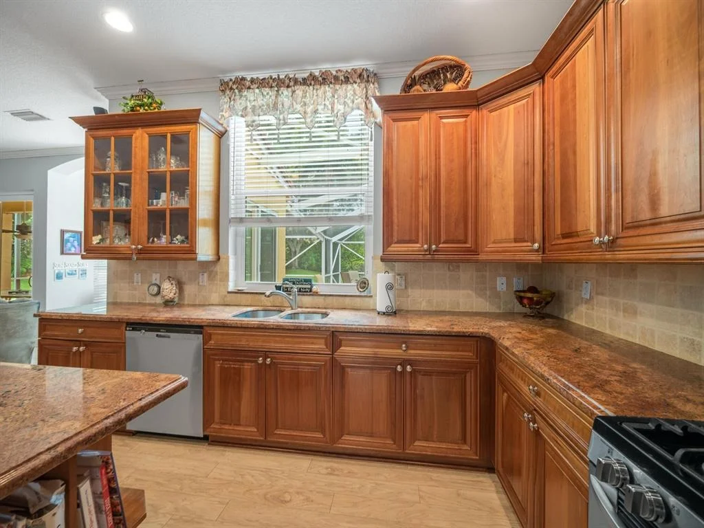 Photo of 422 Oriole Circle
