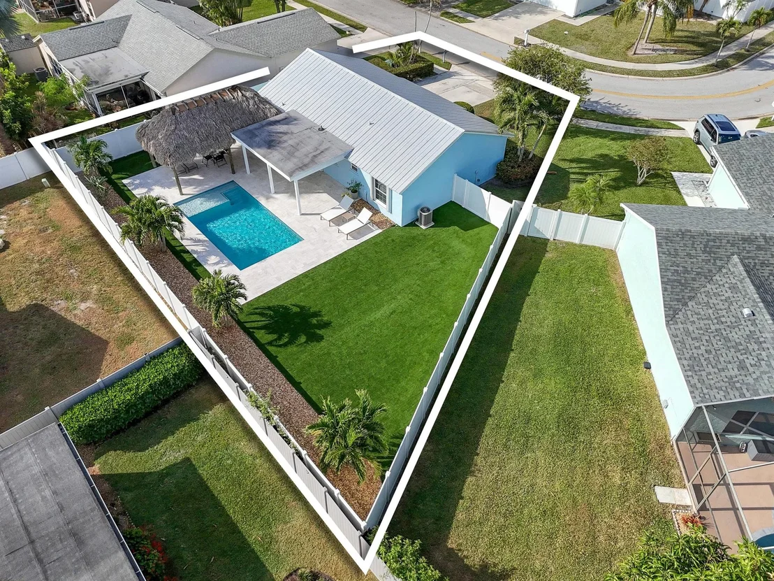 Photo of 110 Banyan Circle
