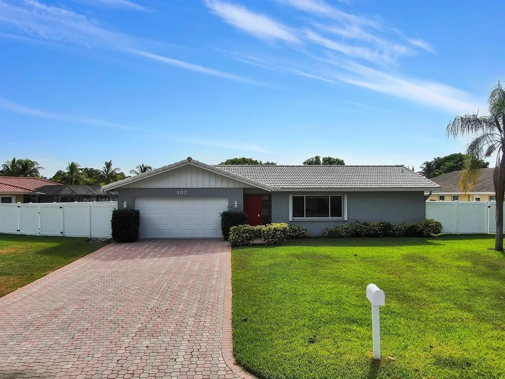 Photo of 102 Pinehurst Lane
