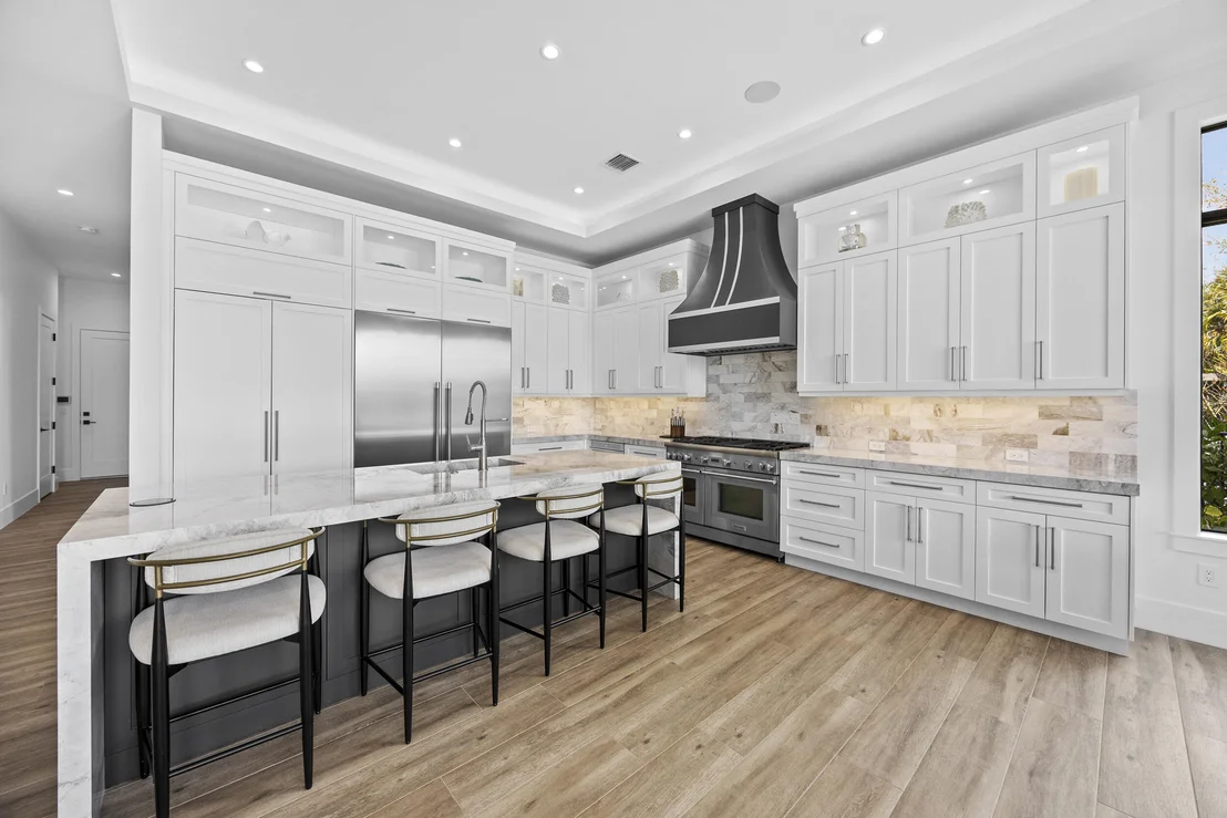 Photo of 736 Lagoon Drive