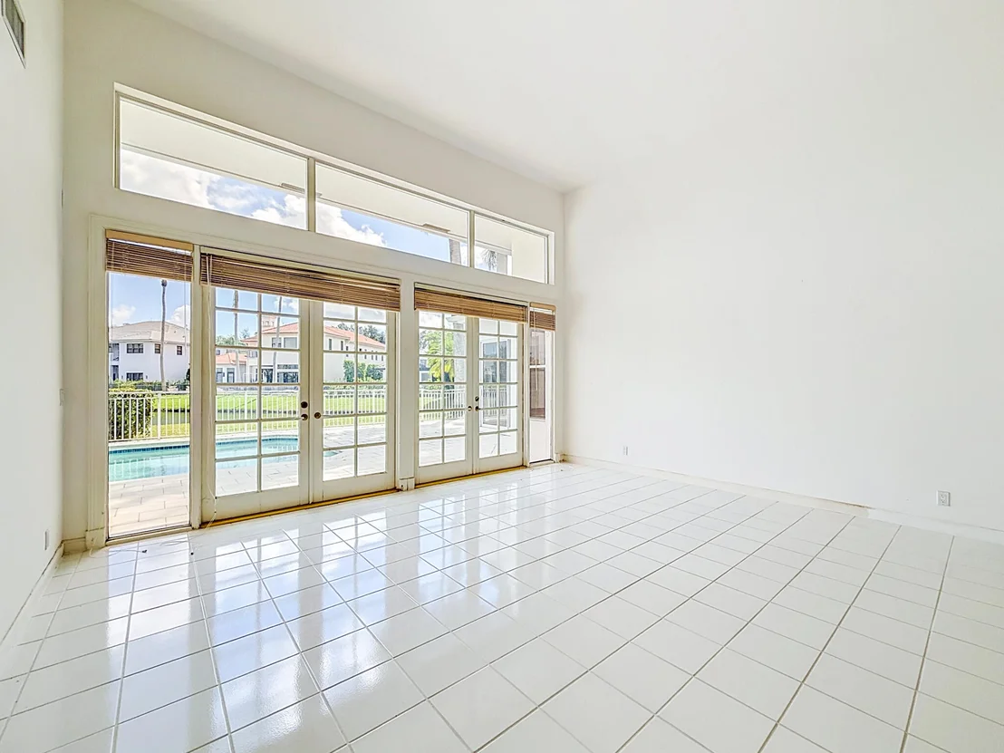 Photo of 5768 Harrington Way