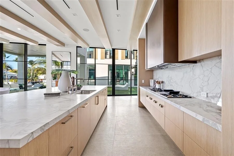 Photo of 1117 BEACH Drive