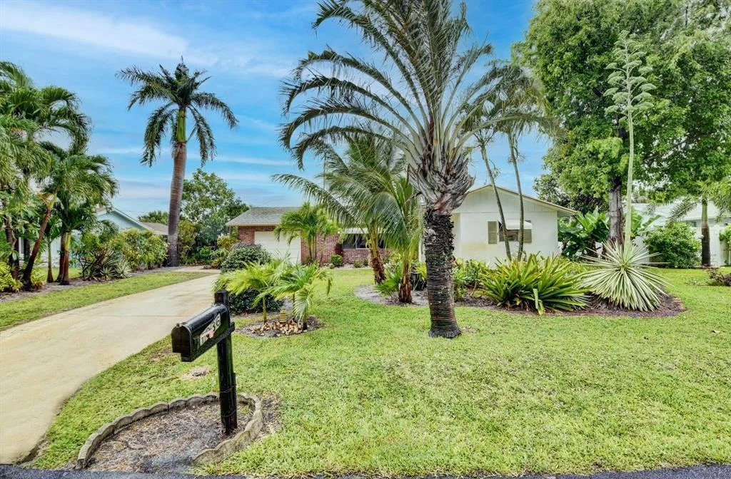 Photo of 1036 Coral Drive