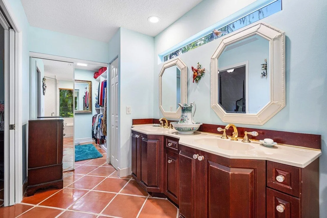 Photo of 13982 Paddock Drive
