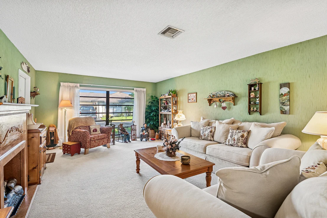 Photo of Unit A at 4866 Equestrian Road