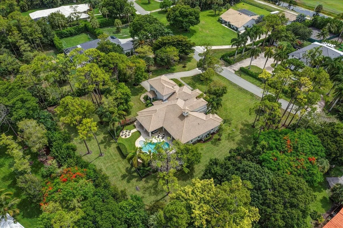 Photo of 378 Squire Drive