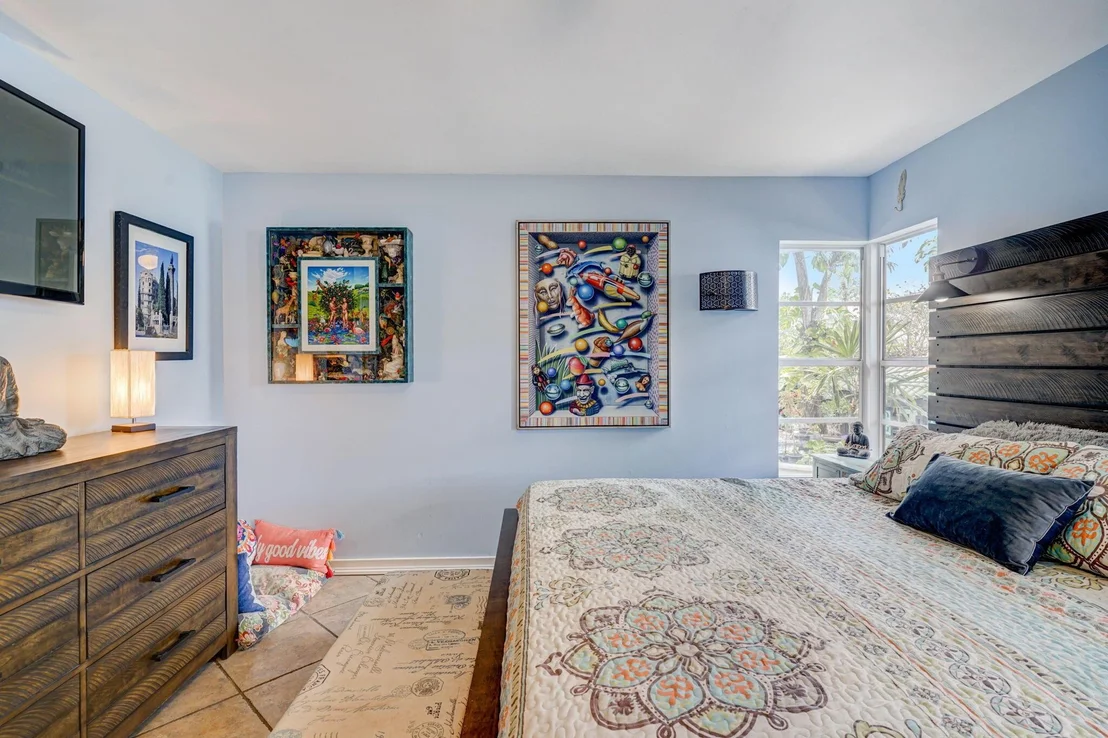 Photo of 128 Martin Circle