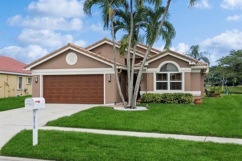 Photo of 8518 Tourmaline Boulevard