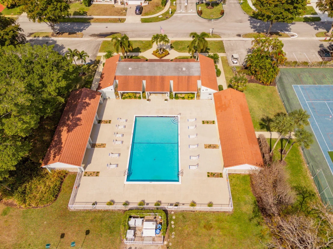 Photo of 2330 SW 23rd Cranbrook Drive