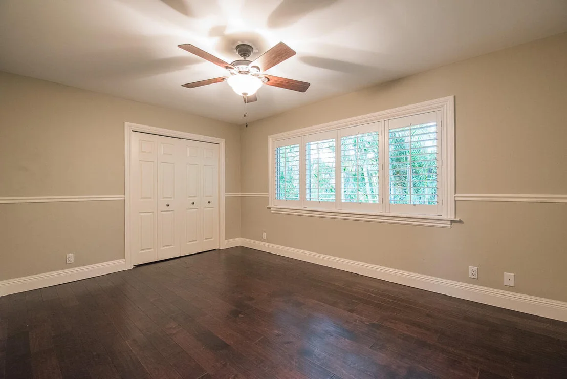 Photo of 1055 Parkside Circle N
