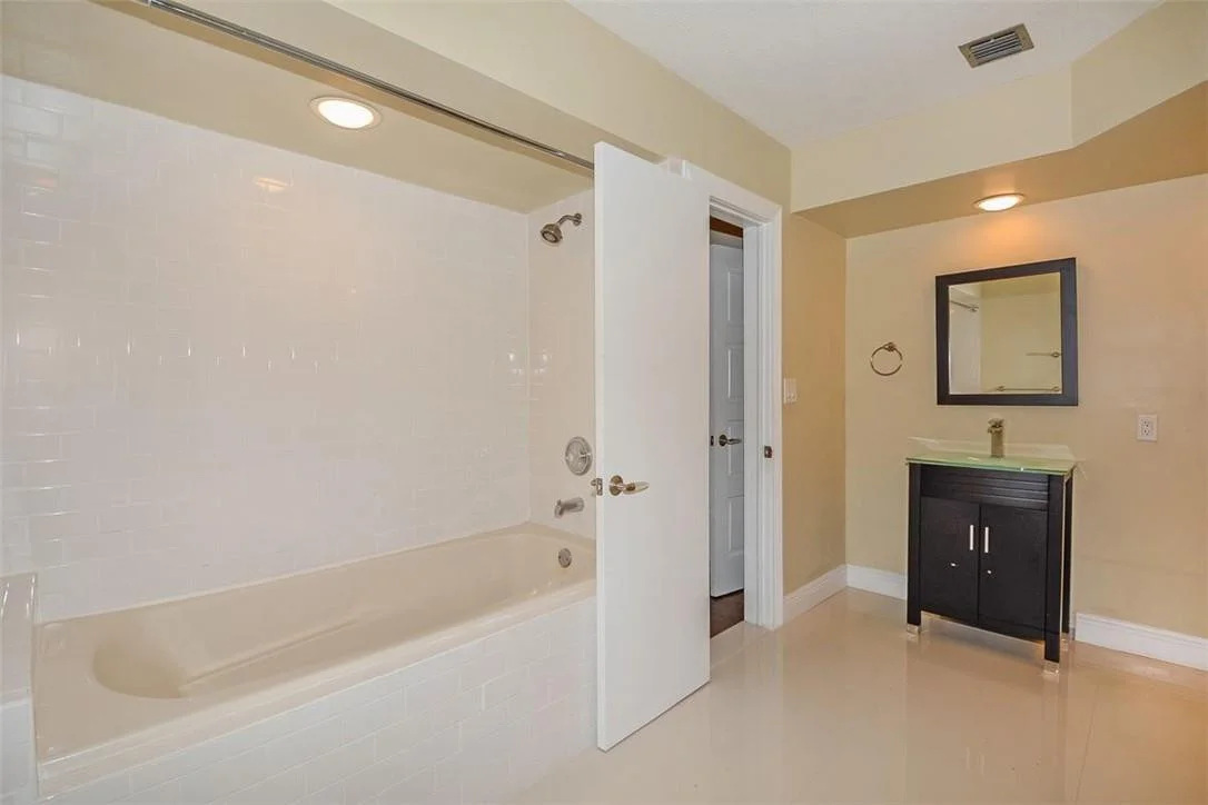 Photo of 7600 NW 84th Avenue