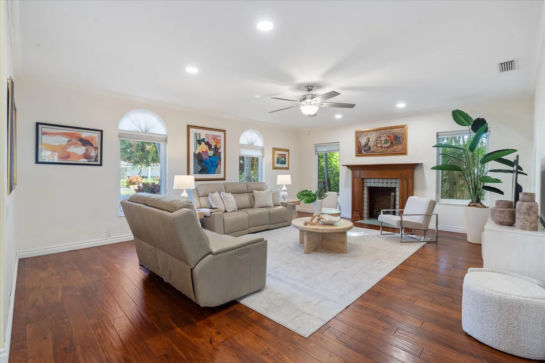 Photo of 710 Marble Way