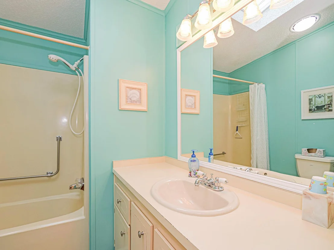 Photo of 1388 Barefoot Circle