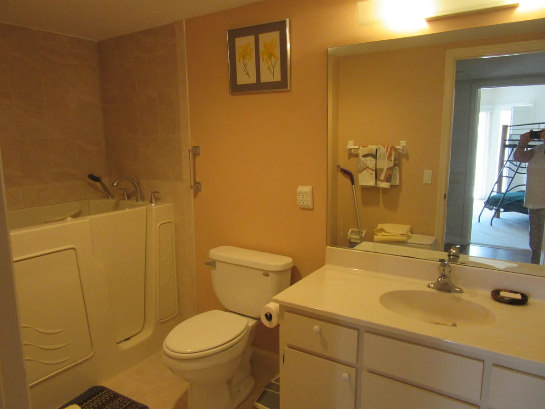 Photo of 252 Seabreeze Circle
