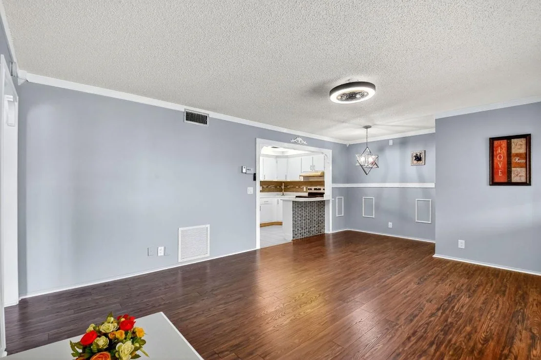 Photo of Unit A2 at 337 Knotty Pine Circle