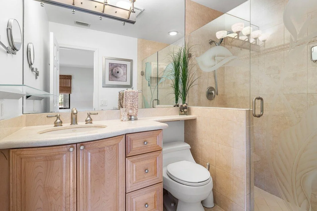 Photo of 477 Glenbrook Drive