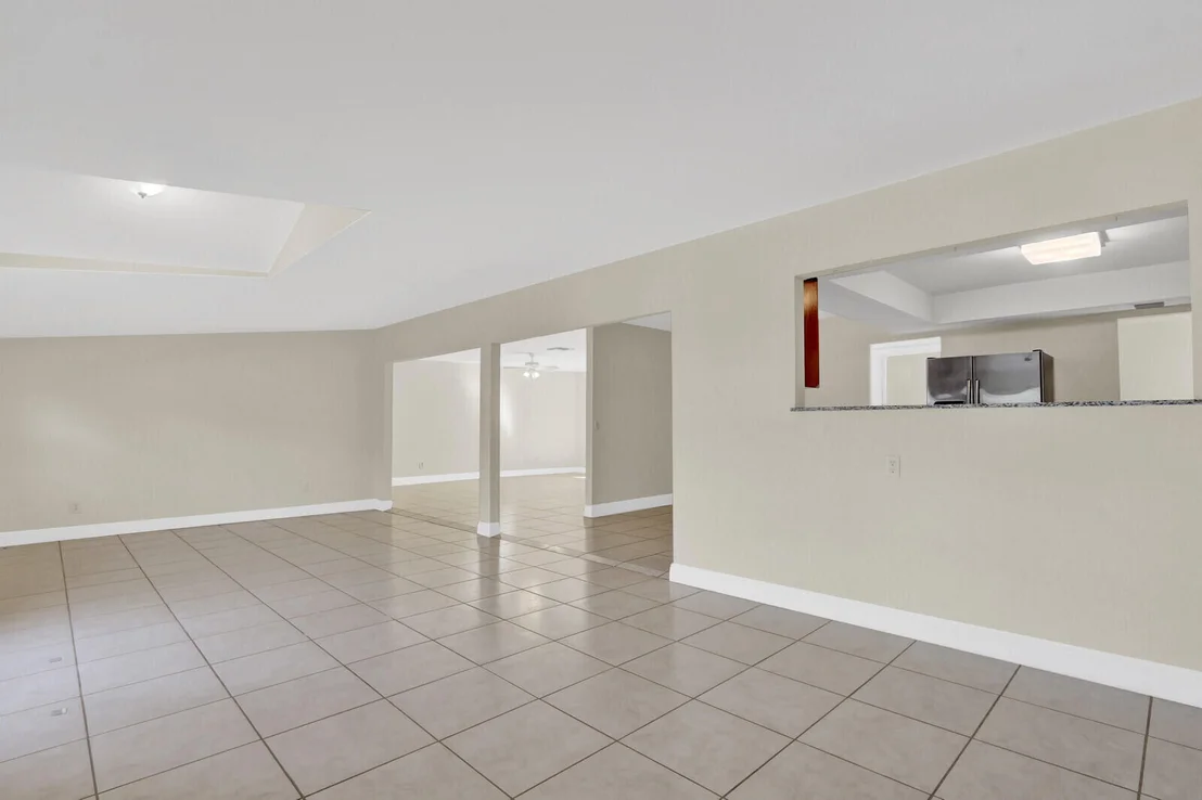 Photo of 8074 SE River Lane